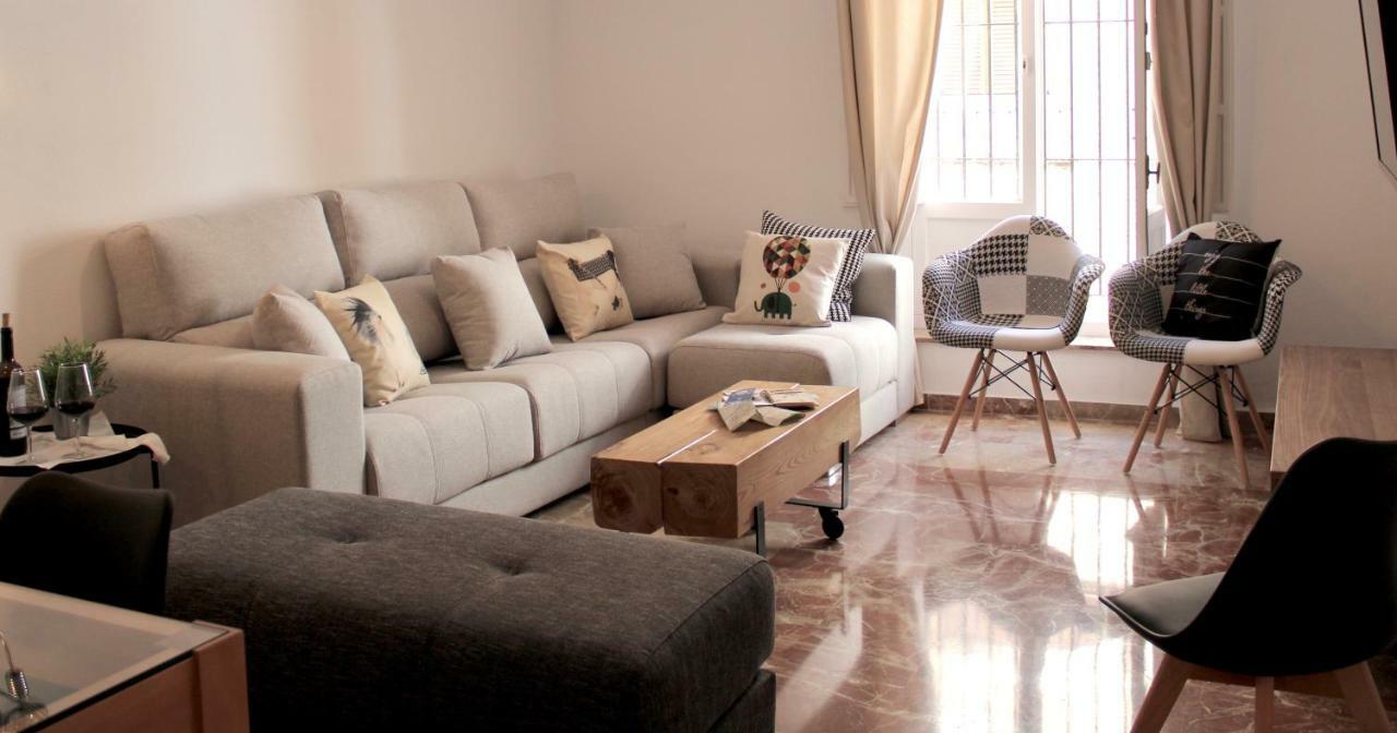 Gatu Premium Villa Aramburu, " Preferente Mayores De 25 Anos Y Familias " Эль-Пуэрто-де-Санта-Мария Экстерьер фото